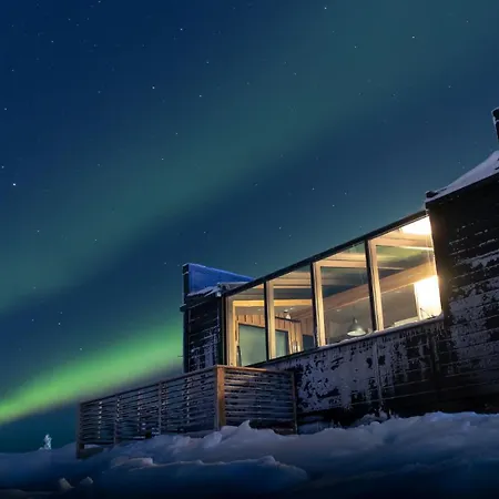 Star - Arctic Glass Cubes Hotel 4*