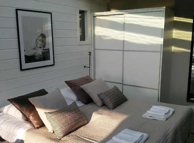 Star - Arctic Glass Cubes Saariselka