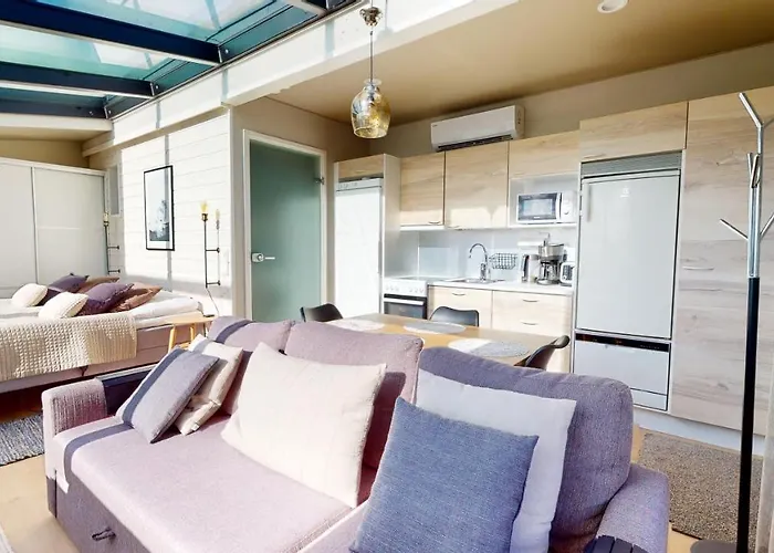 Star - Arctic Glass Cubes Saariselka